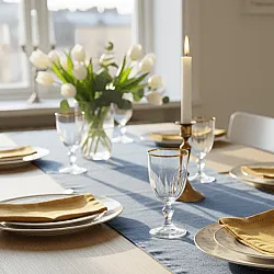 Tovaglie Runner - Niva (blu scuro)
