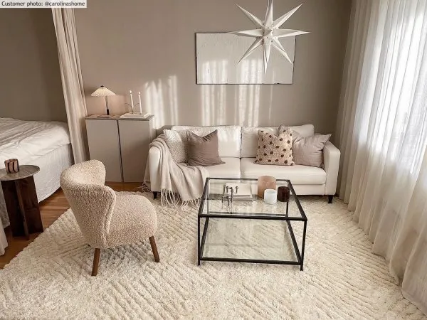 tappeto per divano beige
