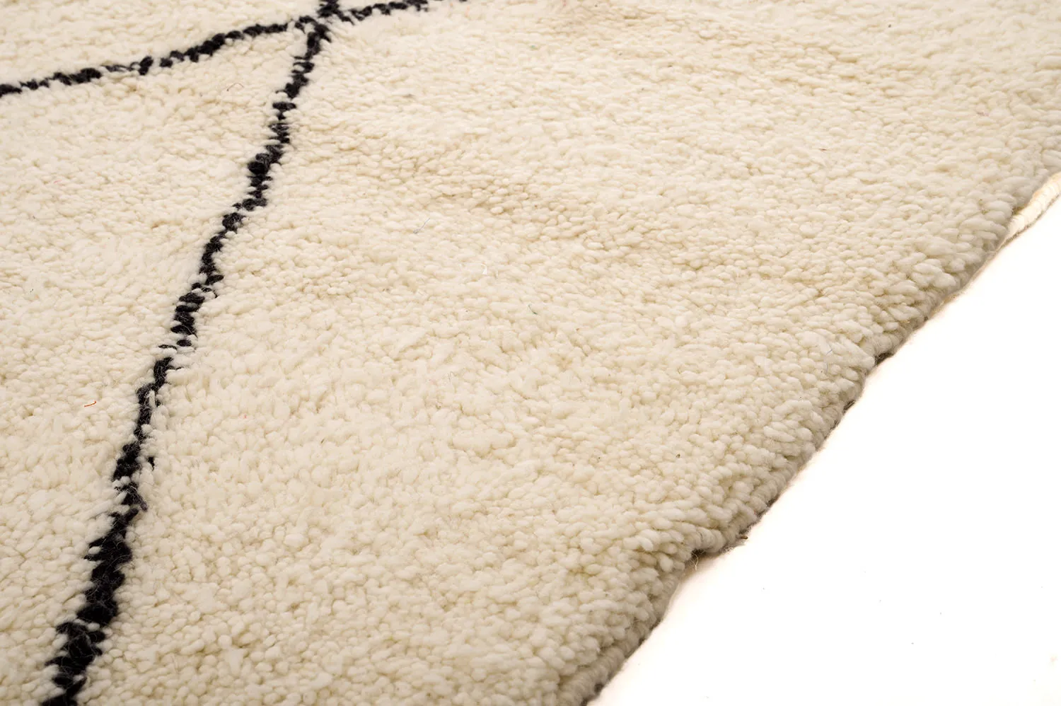 Tappeto Kilim In Stile Berbero Del Marocco Beni Ourain 165 x 260 cm