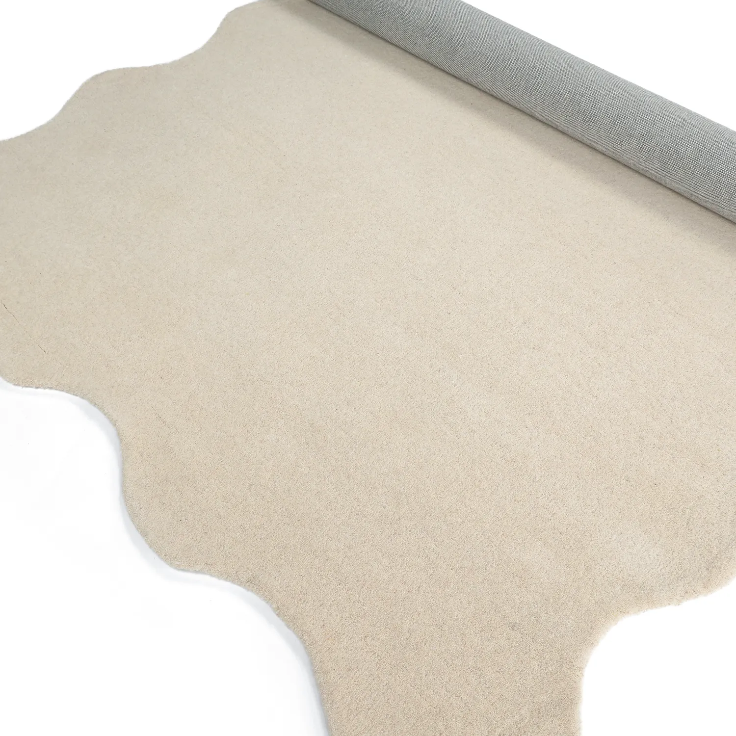 Tappeto in lana ondulato - Diu Hand Tufted Wool Premium (crema)