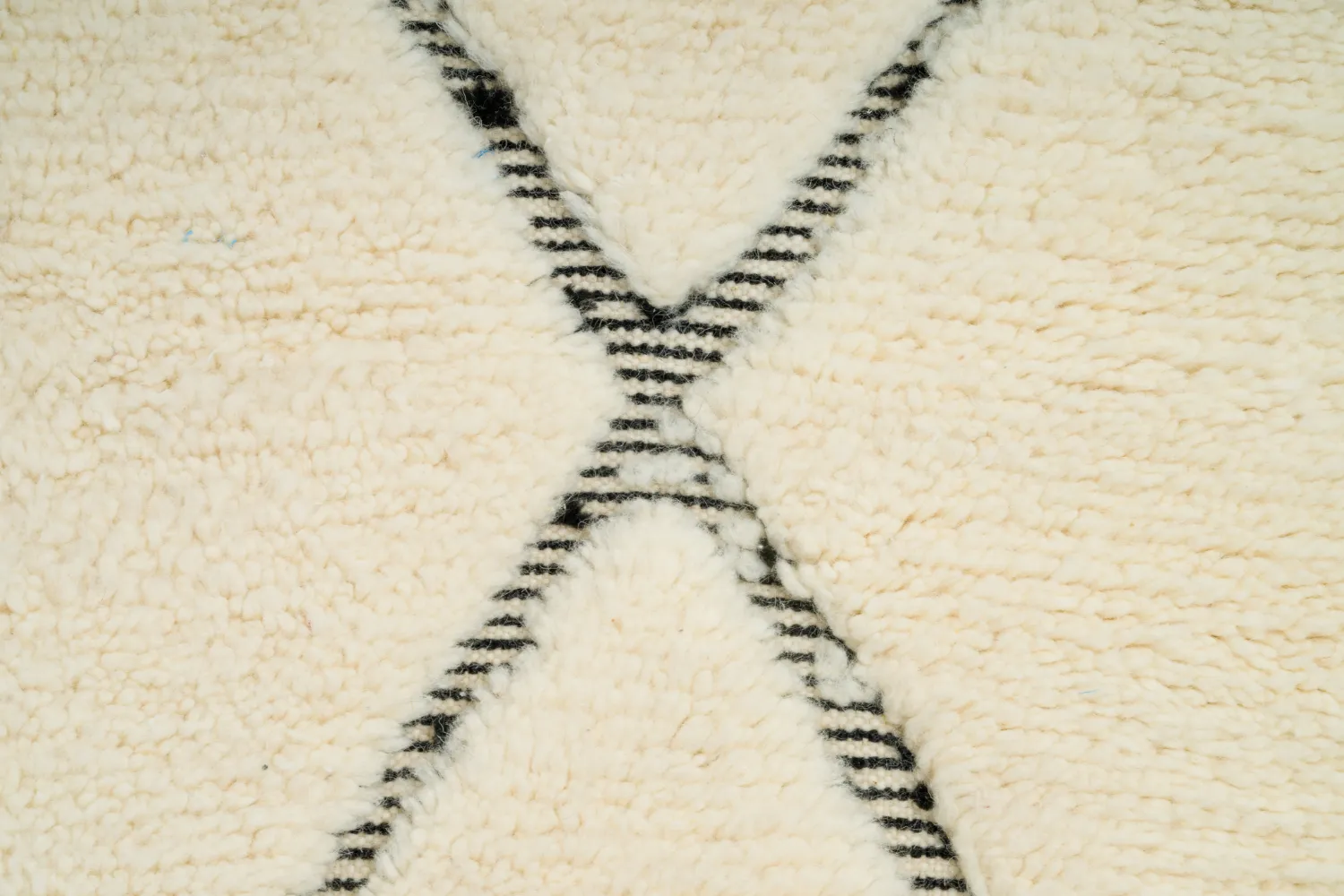 Tappeto Kilim In Stile Berbero Del Marocco Beni Ourain 155 x 265 cm