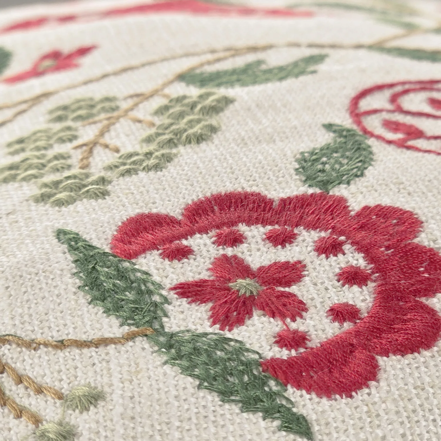 Federa - Kalmar Embroidered Cushion Cover (multiplo)