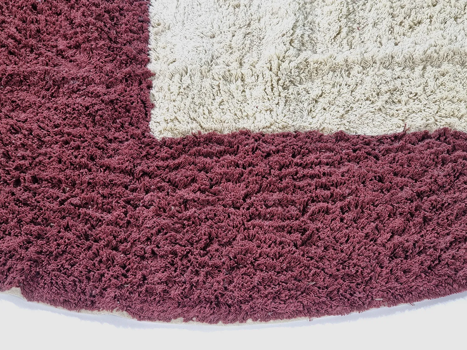 Tappeti rotondi - Ricco Natural Cotton Shaggy (offwhite/borgogna)