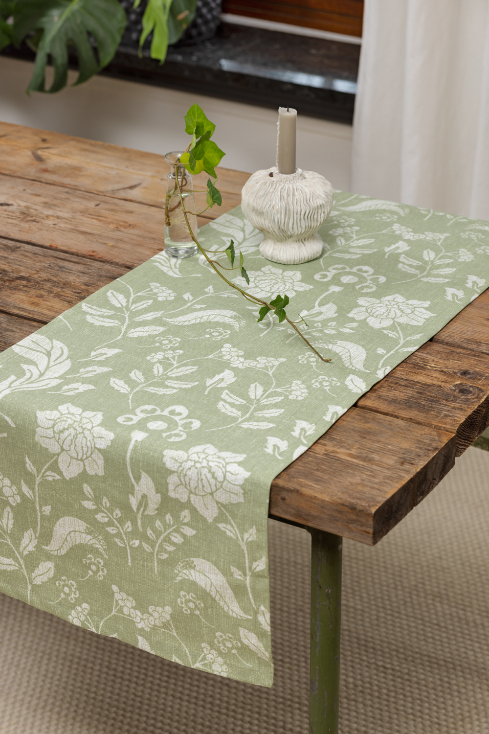 Tovaglia Runner Tessuto non Tessuto Pretagliata 0,4x48m 50g Verde (1 Pezzi