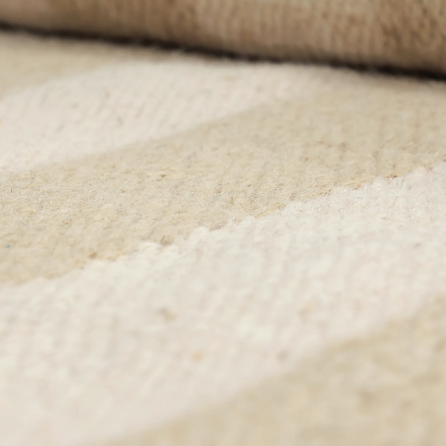 Tappeto di lana irregolare - Kystaro (crema/beige)