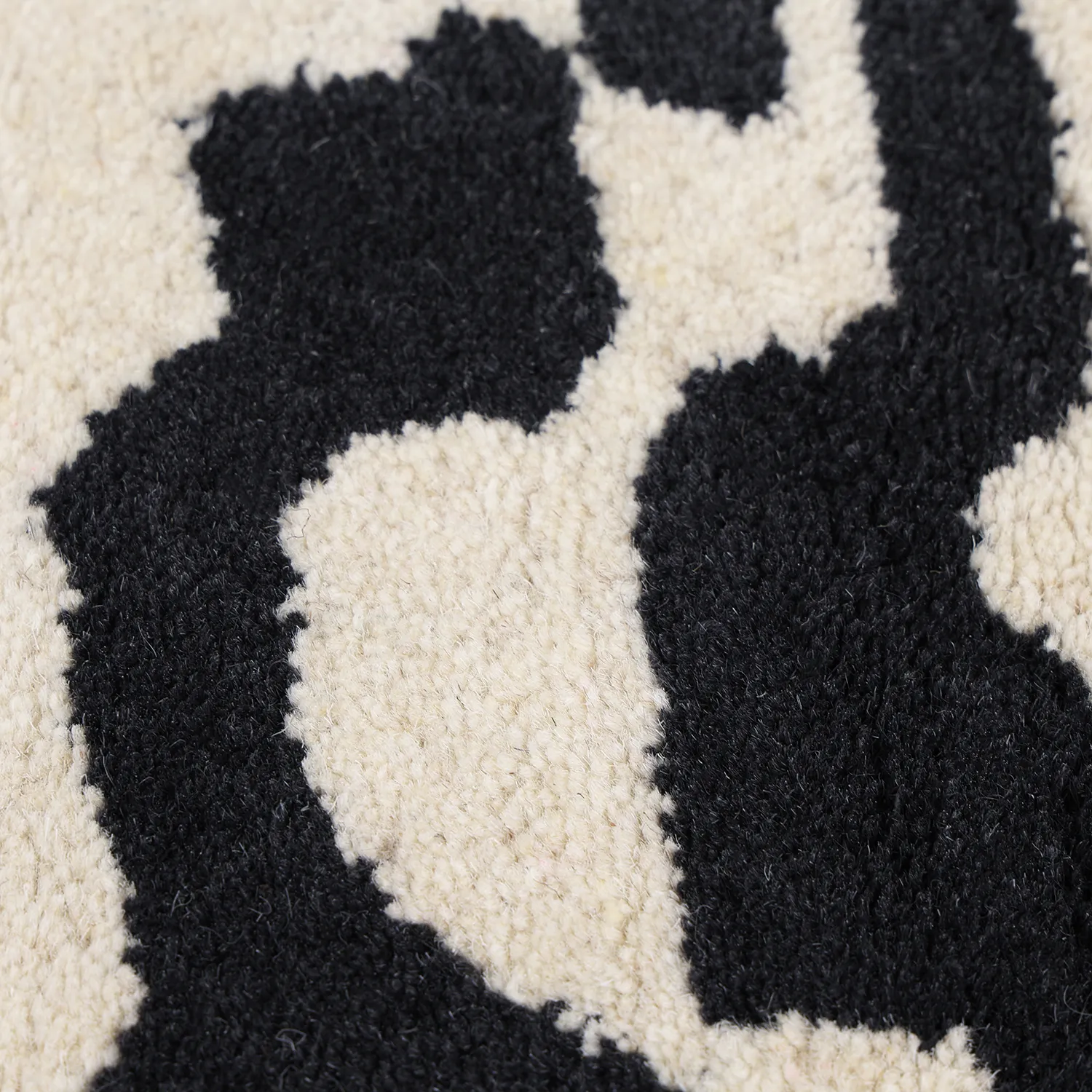 Tappeto A Pelo Lungo - Zebra Tufted Wool Premium (bianco/nero)