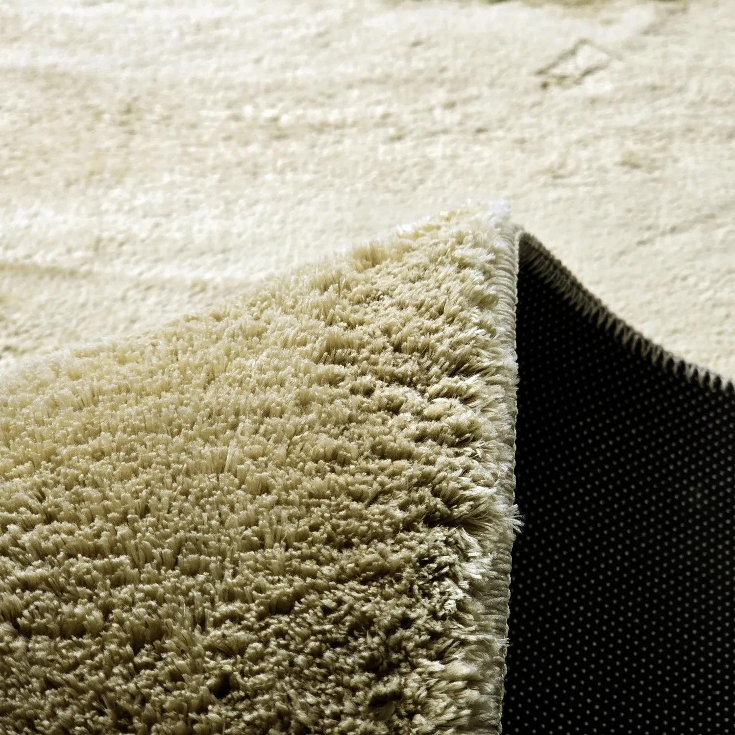 Tappeto A Pelo Lungo - Aranga Super Soft Fur (verde chiaro)