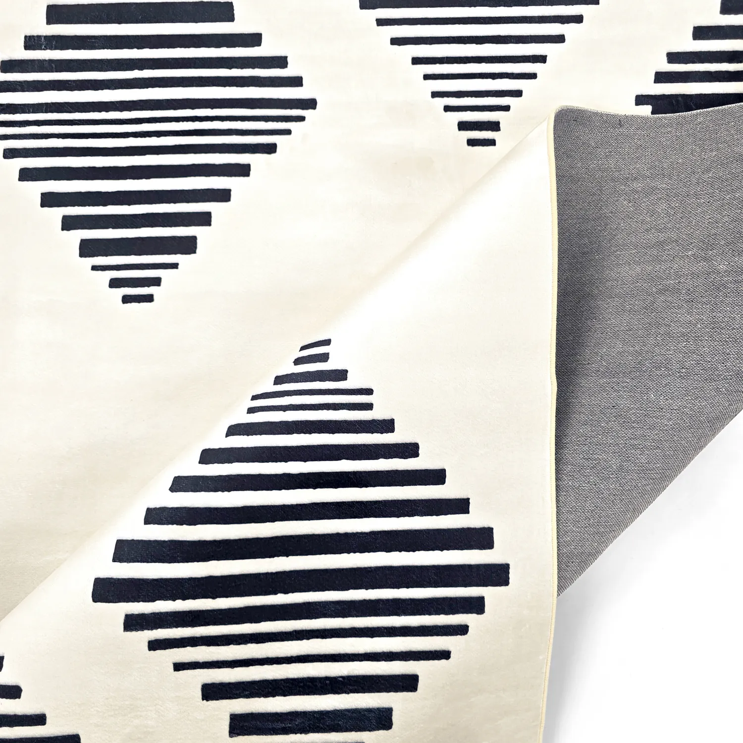 Tappeto Wilton - Carmen (crema/nero)