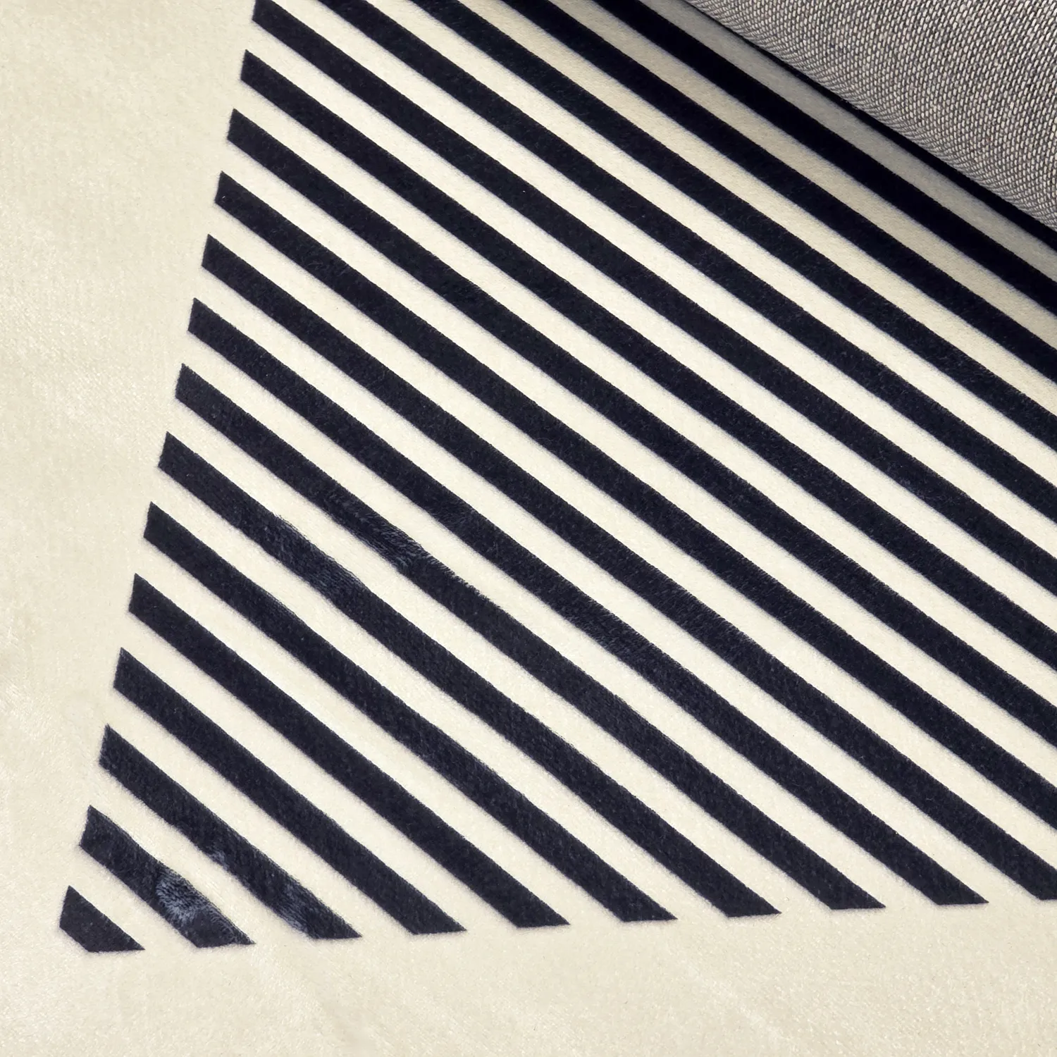 Tappeto Wilton - Pucon (nero/crema)